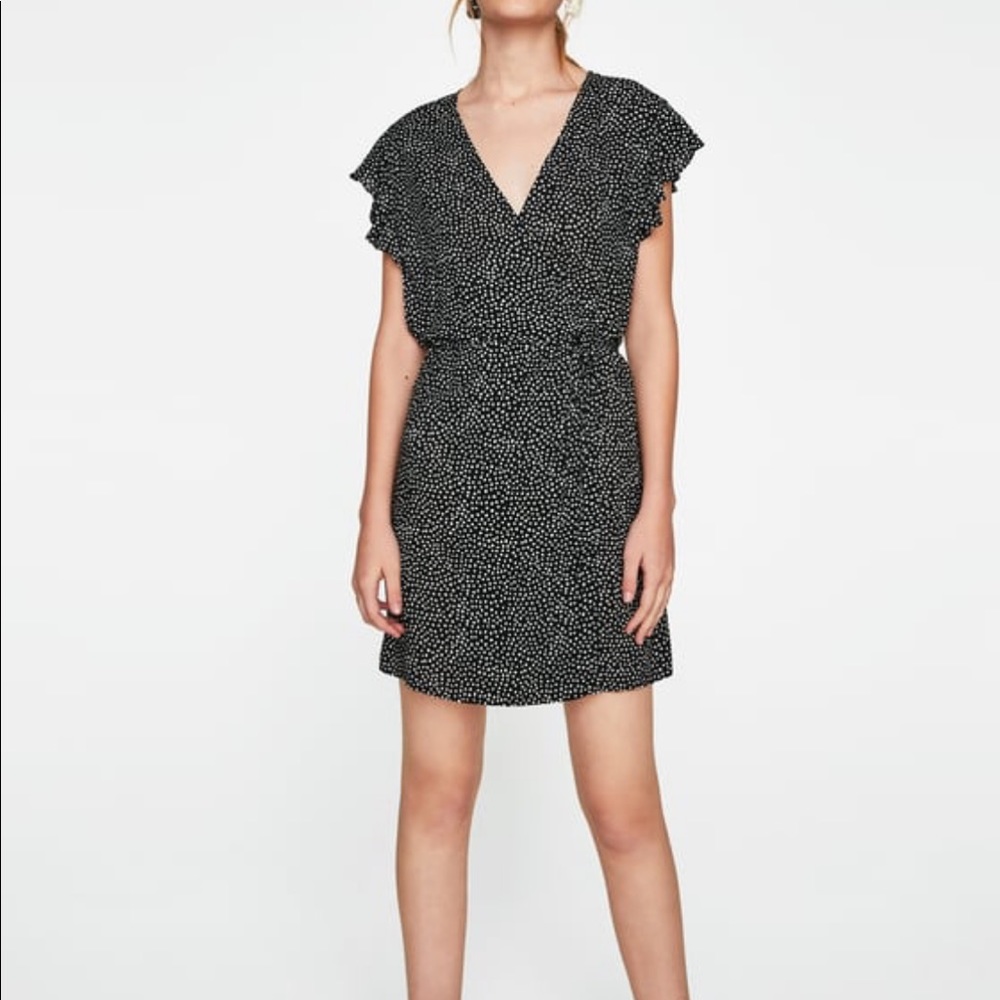 🚚Last 2 days🚚 Zara polka dot wrap dress